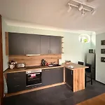 Stilvolle Im Historischen Stadtschloss Apartmán