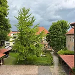 Stilvolle Im Historischen Stadtschloss *