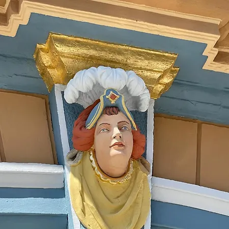 Appartement Stilvolle Im Historischen Stadtschloss Gotha