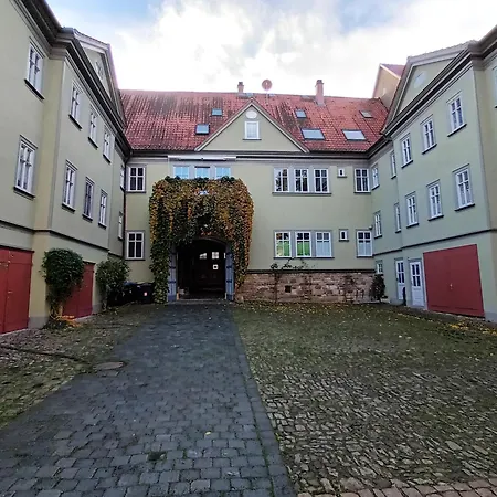 Stilvolle Im Historischen Stadtschloss Apartman *