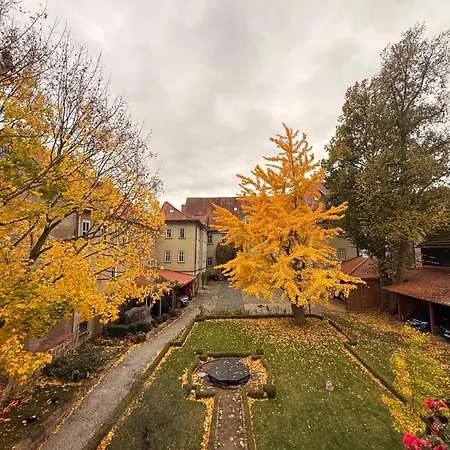 Stilvolle Im Historischen Stadtschloss