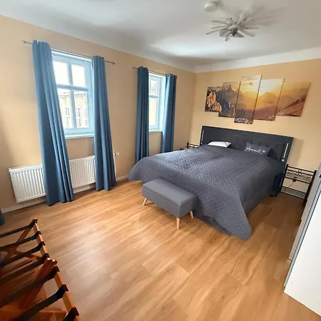 Stilvolle Im Historischen Stadtschloss Apartman Gotha
