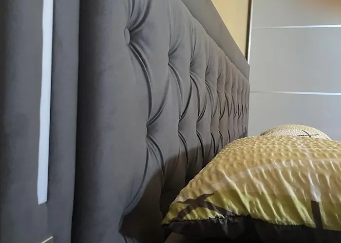 Stilvolle Im Historischen Stadtschloss Lejlighed